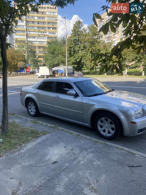 2005 chrysler 300c