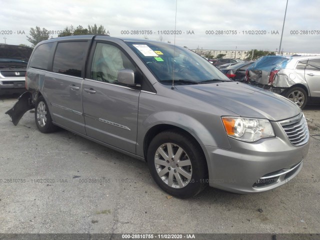 2016 chrysler town-country