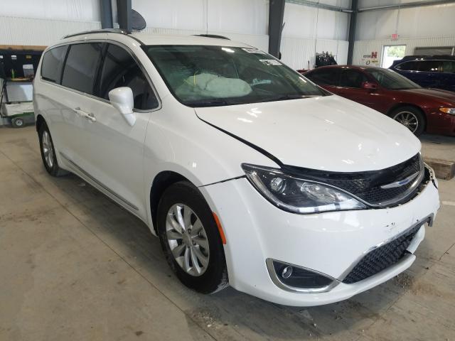 2018 chrysler pacifica t