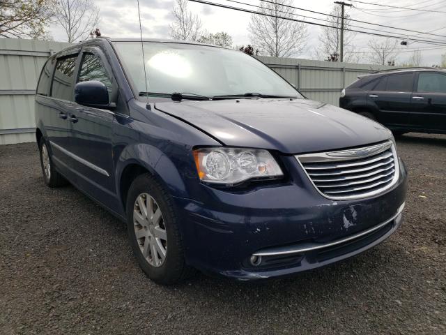 2014 chrysler town-amp cou