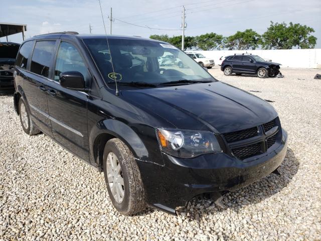 2016 chrysler town-amp cou