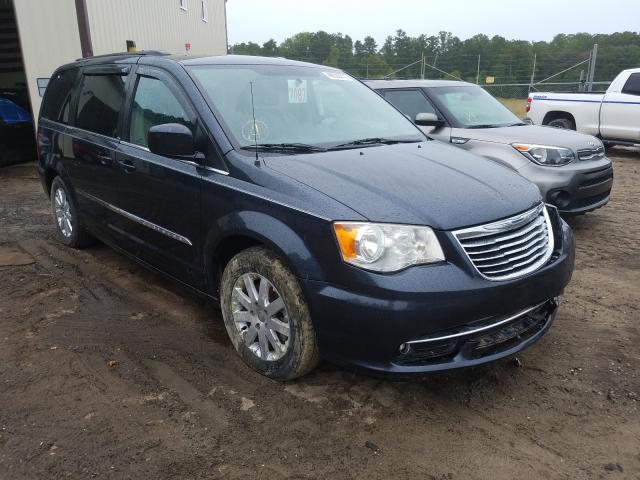 2013 chrysler town-cou