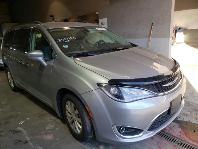 2017 chrysler pacifica t