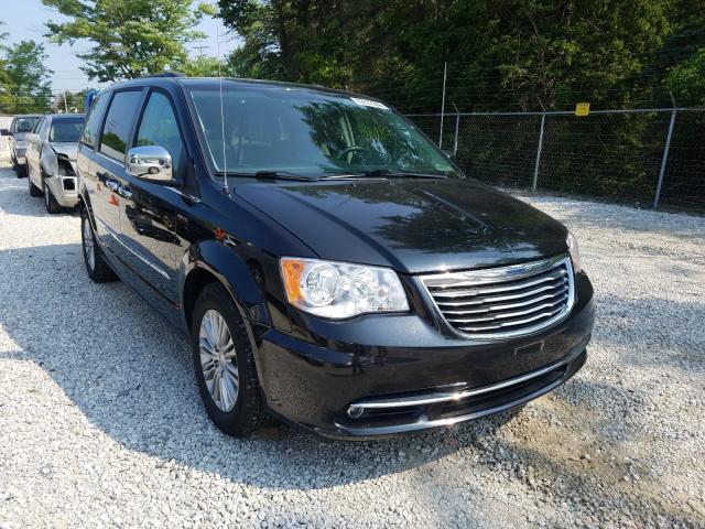 2015 chrysler town-cou