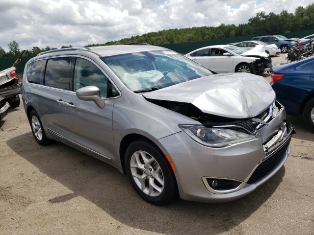 2017 chrysler pacifica t