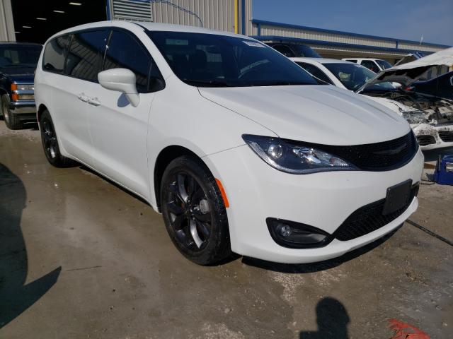 2018 chrysler pacifica