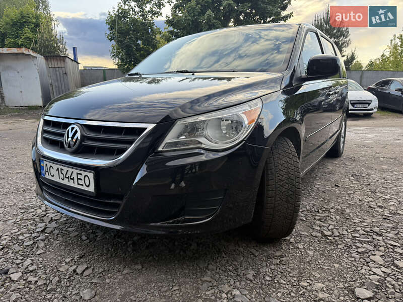 2012 volkswagen routan