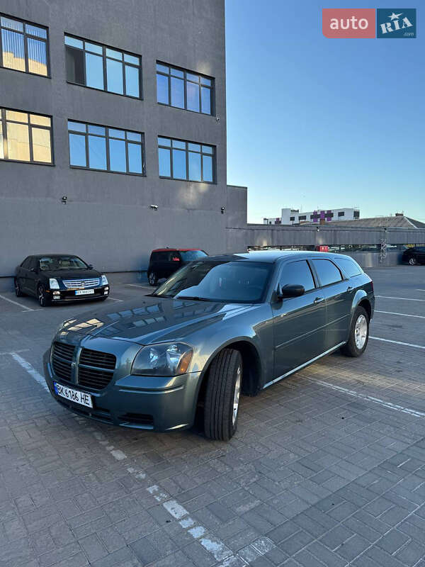 2005 dodge magnum