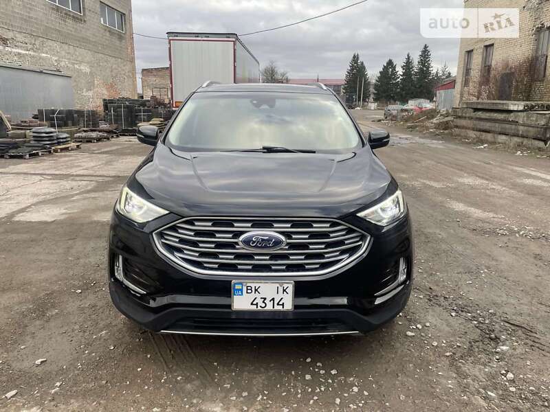 2019 ford edge
