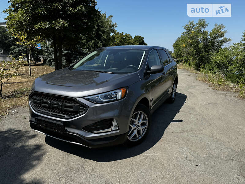 2021 ford edge sel
