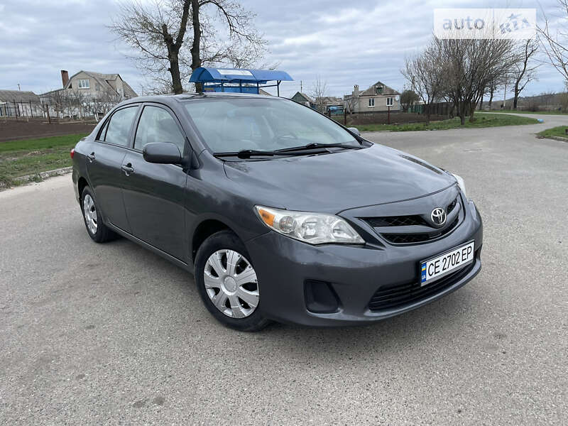 2012 toyota corolla