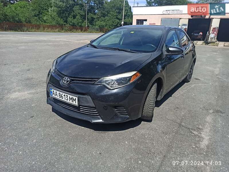2014 toyota corolla