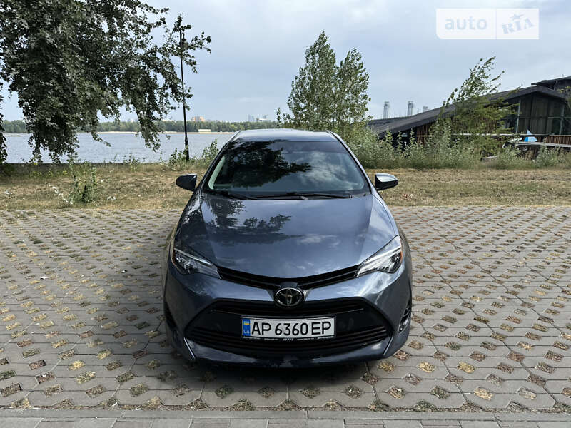 2017 toyota corolla