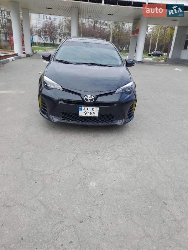2018 toyota corolla
