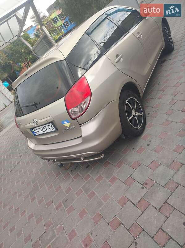 2002 toyota matrix