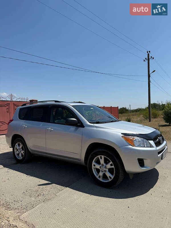 2011 toyota rav4