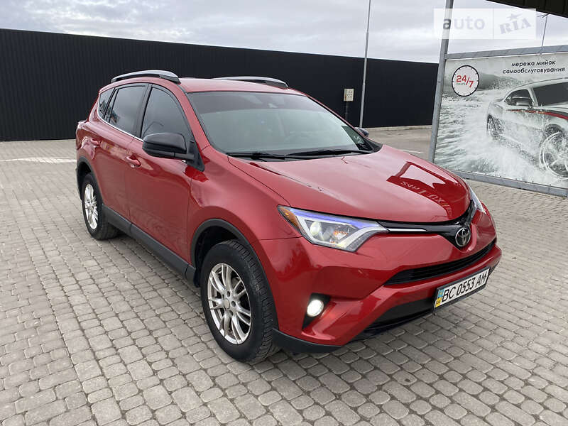 2016 toyota rav4