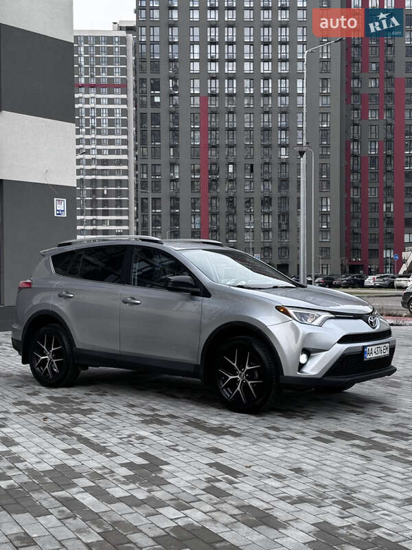 2016 toyota rav4