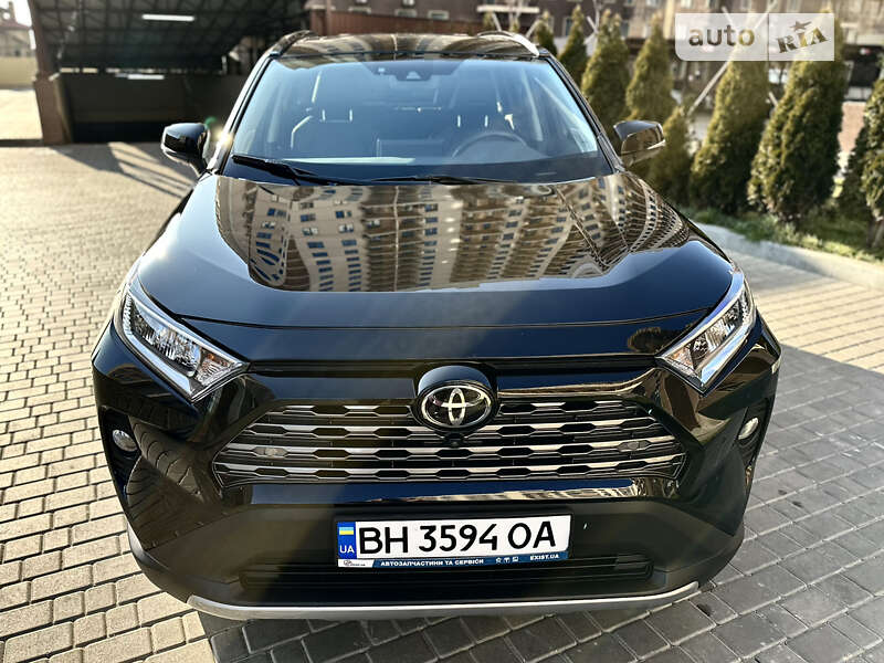 2019 toyota rav4