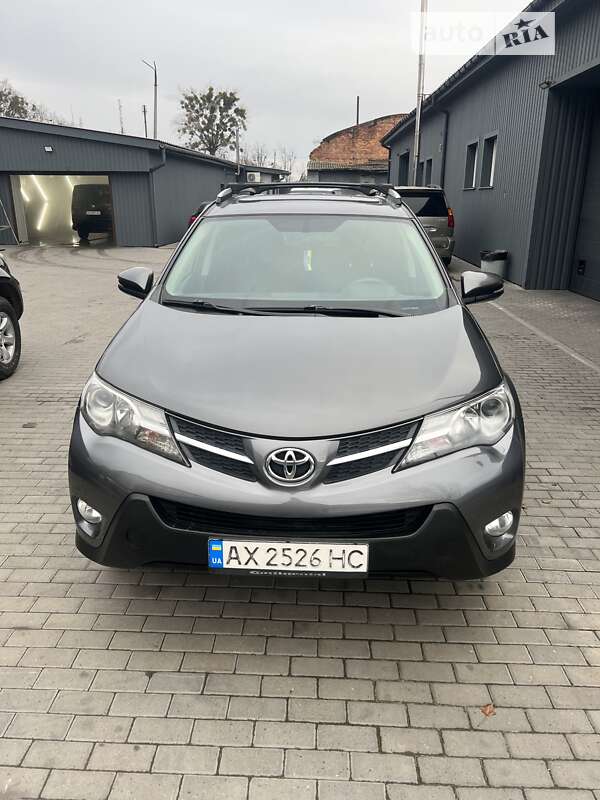 2013 toyota rav4