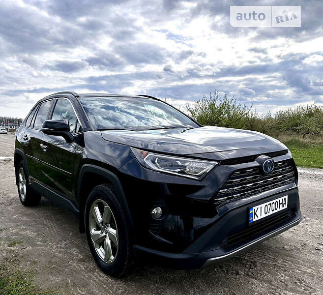 2019 toyota rav-4 hybrid