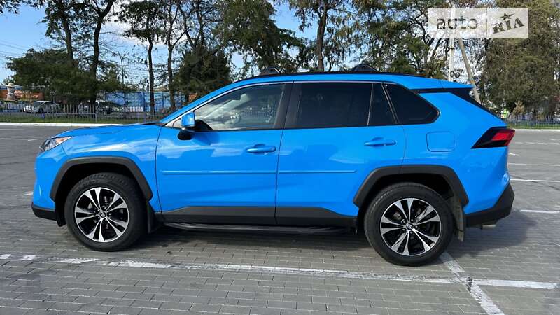 2019 toyota rav4