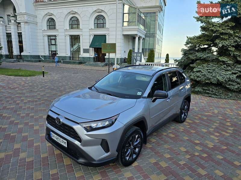 2020 toyota rav4