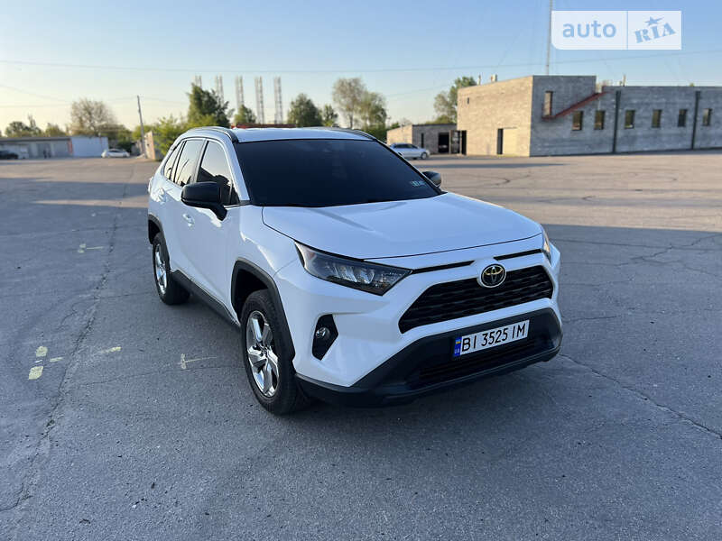 2019 toyota rav4