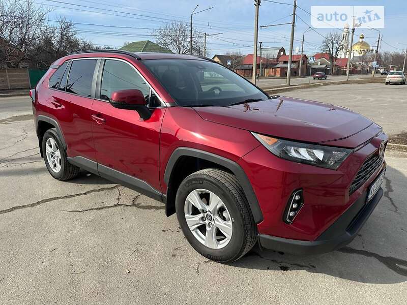 2019 toyota rav4