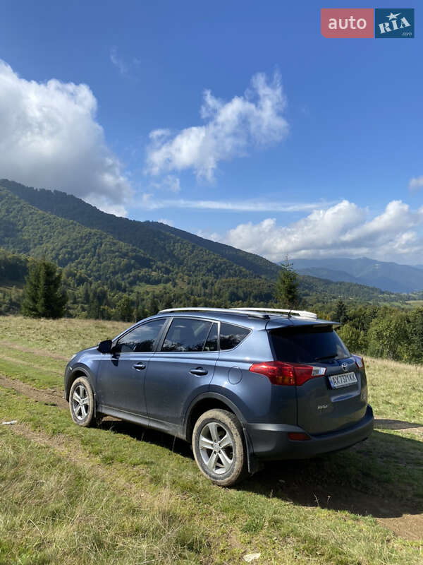 2014 toyota rav4