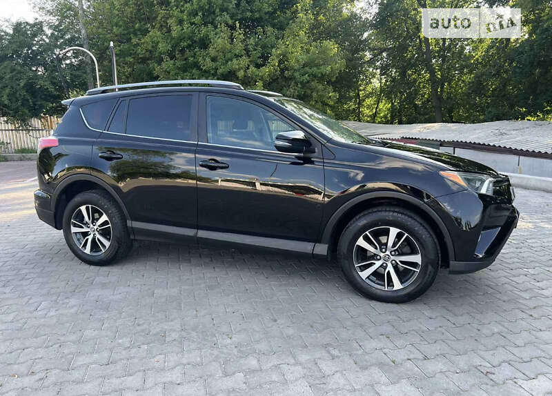 2016 toyota rav4