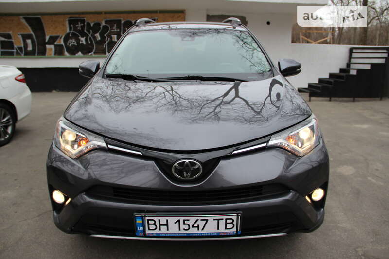 2016 toyota rav4