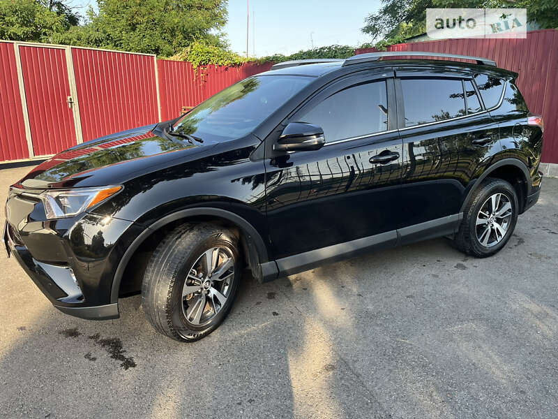 2016 toyota rav4