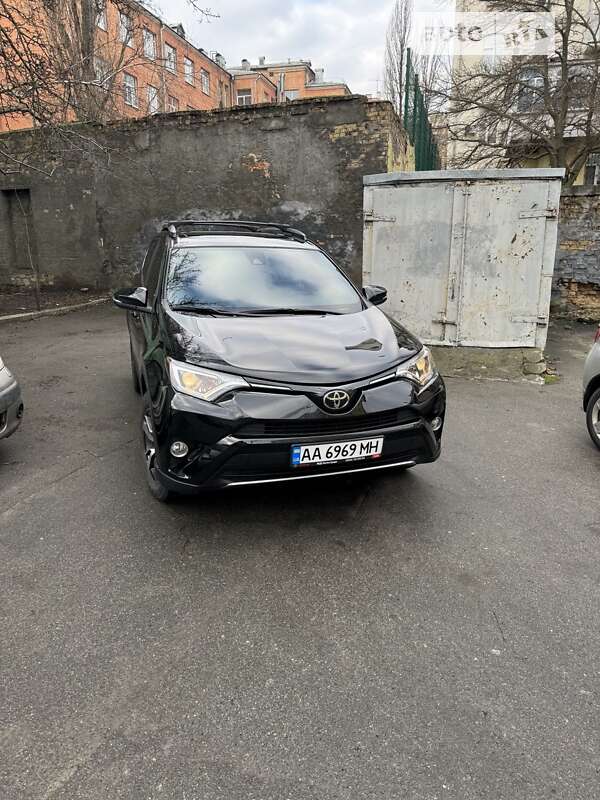 2017 toyota rav4