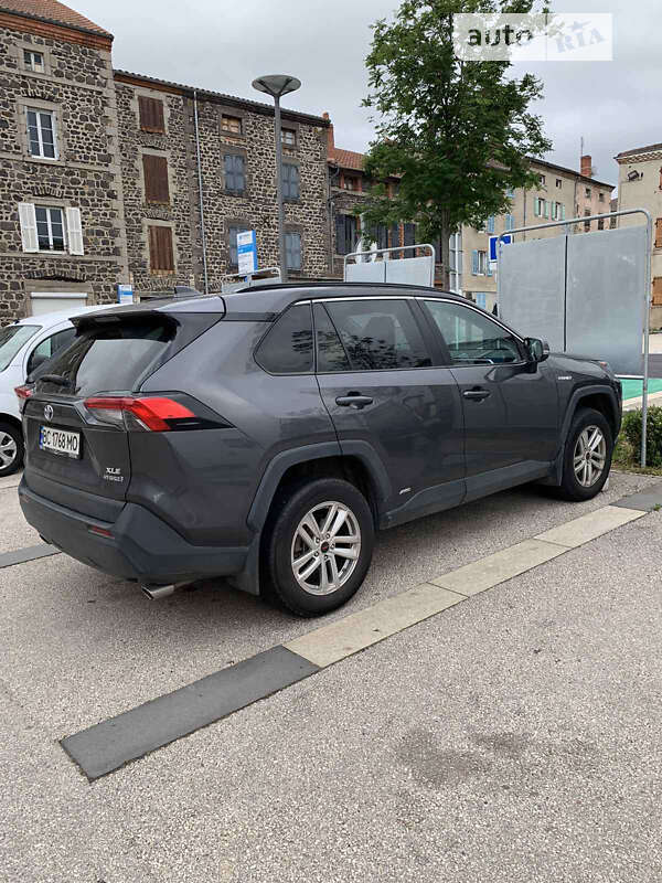2020 toyota rav4