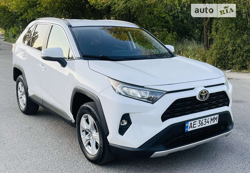 2020 toyota rav4