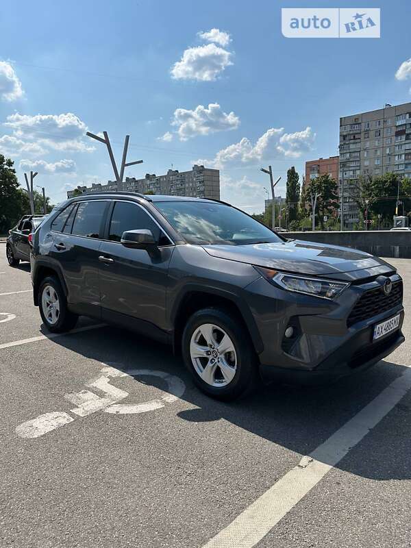 2019 toyota rav4