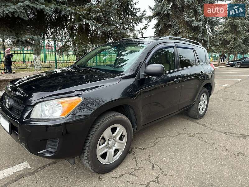 2010 toyota rav4