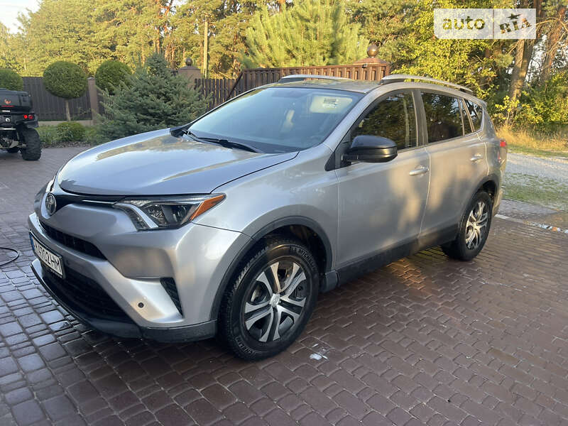2016 toyota rav4