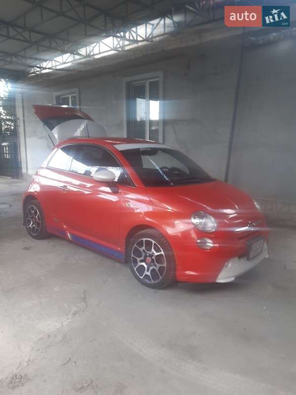2015 fiat 500e