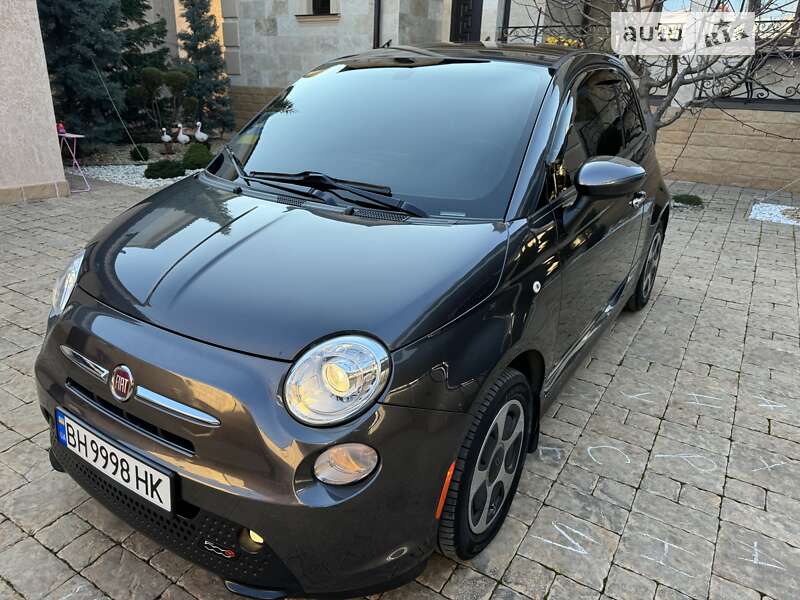 2017 fiat 500e