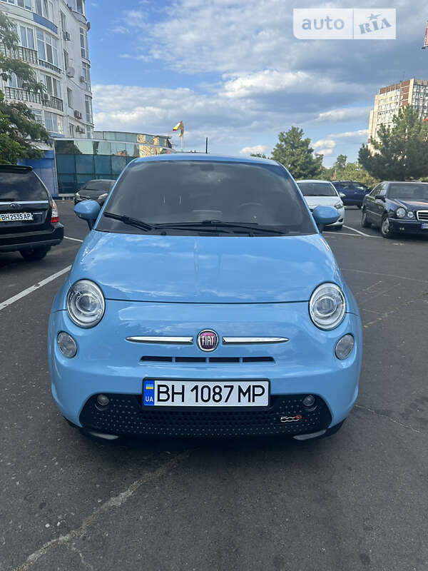2017 fiat 500e