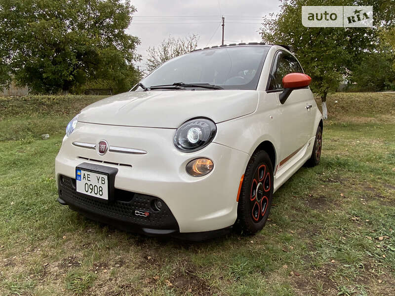 2017 fiat 500e