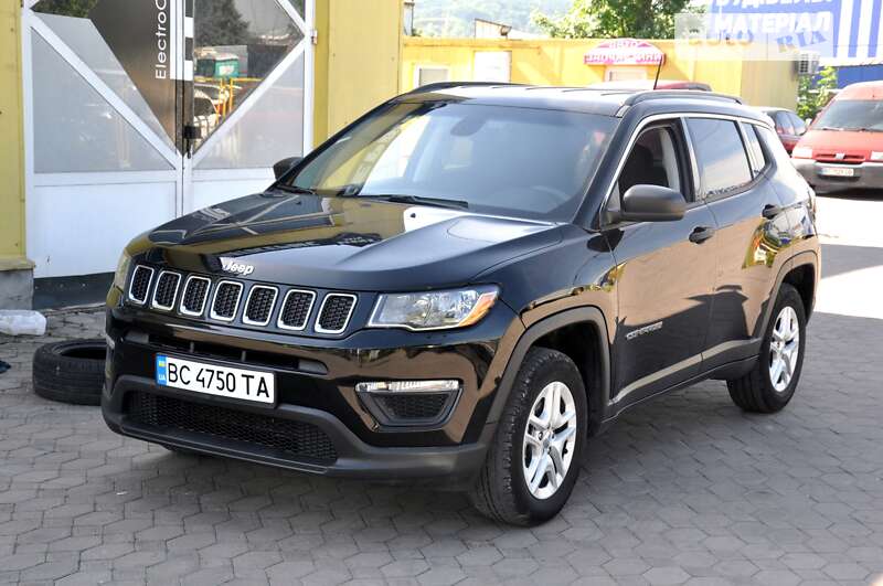 2019 jeep compass