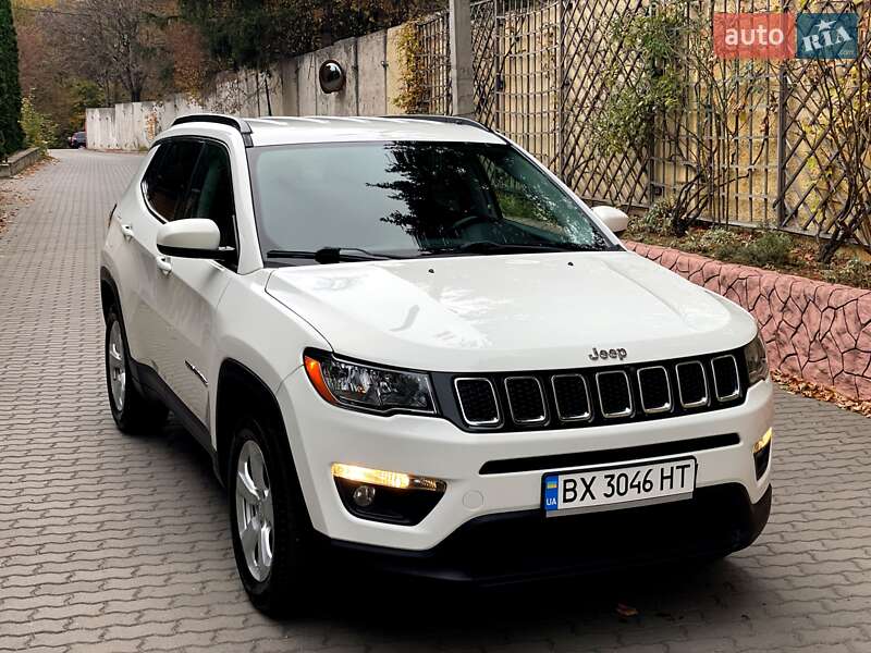 2020 jeep compass