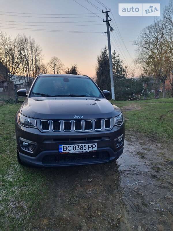 2019 jeep compass