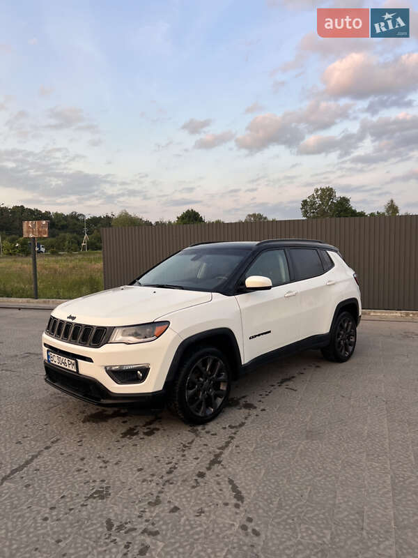 2019 jeep compass