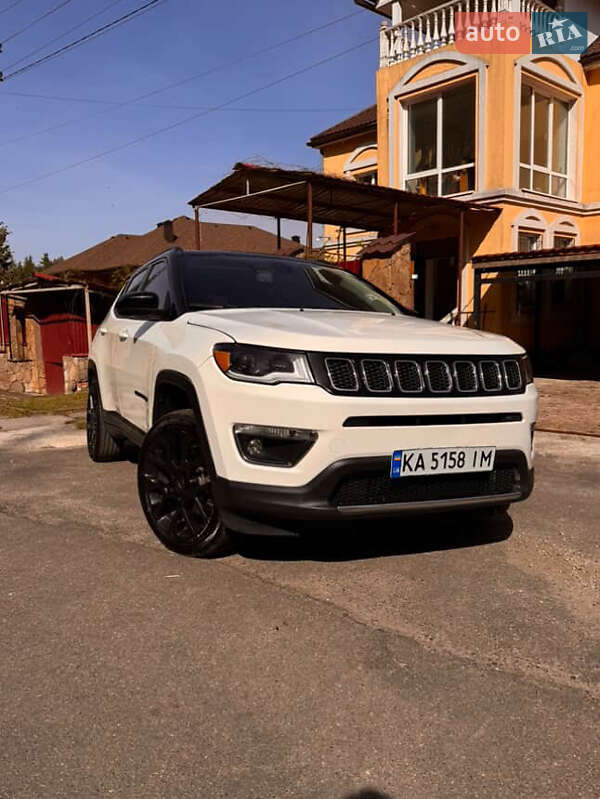 2019 jeep compass