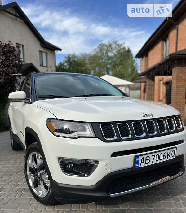 2020 jeep compass