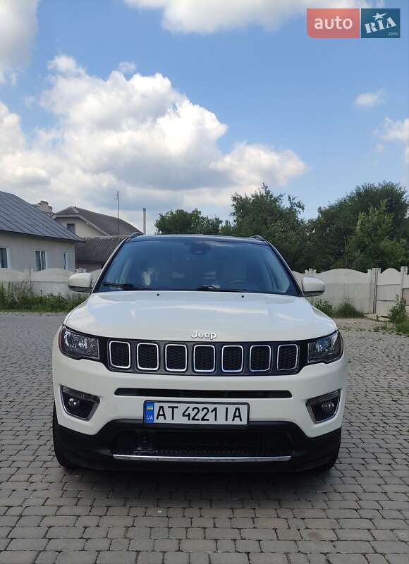 2019 jeep compass
